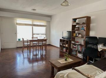 Departamento de 4 ambientes, Rosario · Departamento en Piso Exclusivo Al Frente
