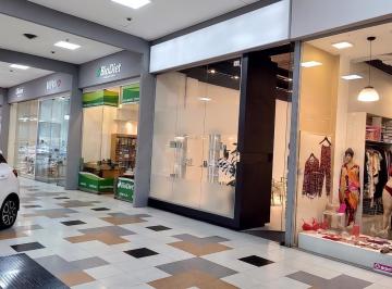 Local comercial · 48m² · 1 Ambiente · Local en El Martinoli Mall, Av Recta Martinoli 7850