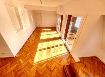 Oficina comercial · 112m² · 4 Ambientes · 1 Cochera · Oficina en Alquiler con Espacio Guarda Coche