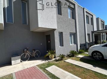 Casa · 104m² · 4 Ambientes · 2 Cocheras · Casa en Venta en Complejo Mul Familiar Decs Tortugas