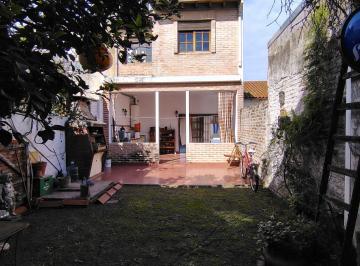 PH de 4 ambientes, Tres de Febrero · PH 4 Ambientes con Jardín y Garaje Gral Villegas N 4981 Caseros Tres de Febrero