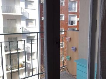 Departamento · 40m² · 2 Ambientes · Departamento en de 2 Amb a La Calle, Centro