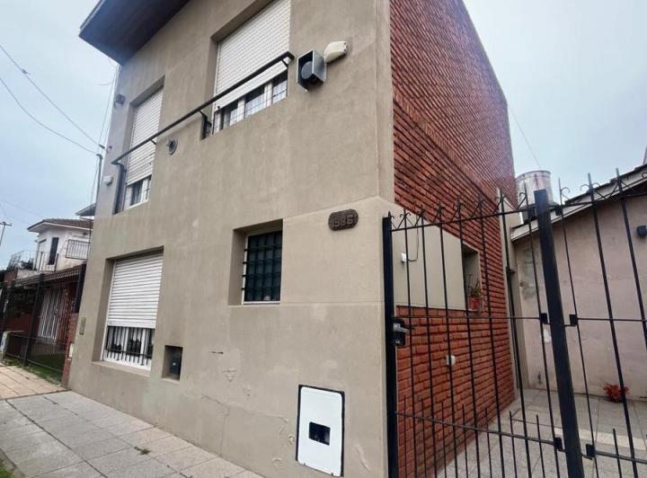 PH · 105m² · 3 Ambientes · 1 Cochera