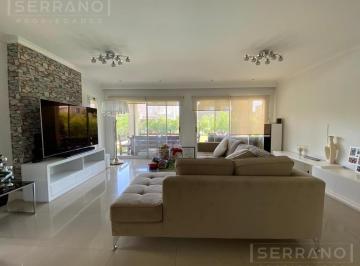 Casa · 230m² · 4 Ambientes · 5 Cocheras · Venta con Renta, Hermosa Casa en Lote Interno, de 3 Dorm., Piscina, Los Lagos, Nordelta