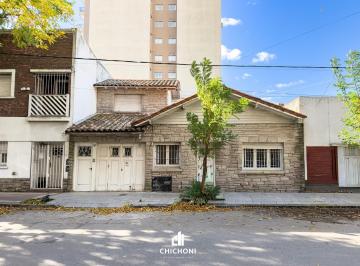 PH · 80m² · 3 Ambientes · 1 Cochera · Venta - PH 3 Ambientes - Planta Baja E Independiente - Garage - Apto Profesional - Barrio Chauvin