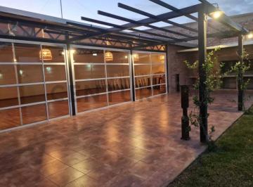 Local comercial · 90m² · 1 Ambiente · Venta de Salón de Eventos en San Roque, Maipú Mendoza. Id:
