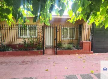 Casa de 4 ambientes, Maipú · Casa en Alquiler de 2 Dorm. C/ Cochera en Maipú