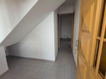 Departamento de 4 ambientes, Córdoba · Alquilo Departamento// 1 Dormitorio// Patio // No Mascostas