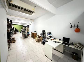 Local comercial · 90m² · Local 90 m² a m de Av Warnes