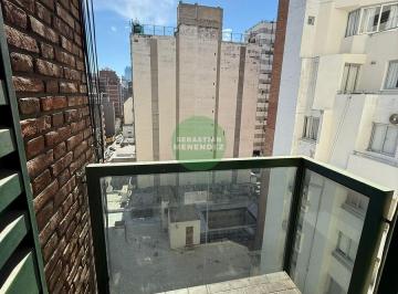 Departamento · 50m² · 3 Ambientes · Frente a Paseo Marques de Sobremonte - Balcón - Piso 8 - 1 Dorm