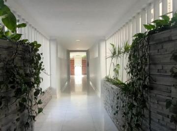 Departamento · 28m² · 1 Ambiente · Amplio Depto 1 Amb con Patio. Reciclado y Amoblado