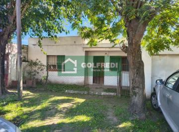Casa de 4 ambientes, Escobar · Propiedad en Centro de Matheu