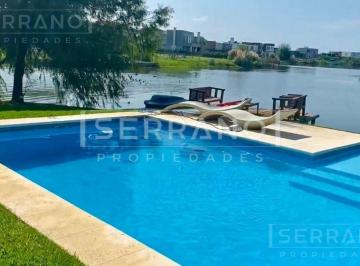 Casa · 170m² · 4 Ambientes · 3 Cocheras · Venta Casa 4 Ambientes con Pileta a La Laguna en El Canton Norte Escobar.