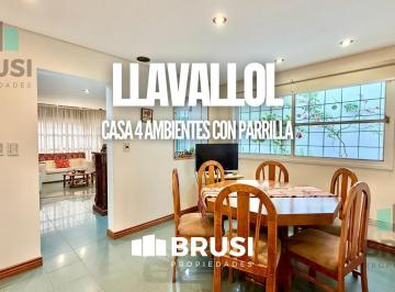 Casa · 240m² · 4 Ambientes · Casa en Venta en Llavallol - 4 Ambientes