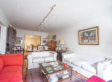 Departamento · 141m² · 6 Ambientes · Excelente Esquina - Todo Externo Lleno de Luz y Sol