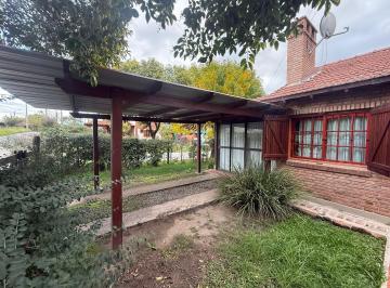 Casa · 70m² · 3 Ambientes · 1 Cochera · Casa en Alquiler