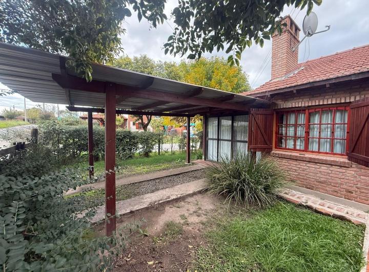 Casa · 70m² · 3 Ambientes · 1 Cochera