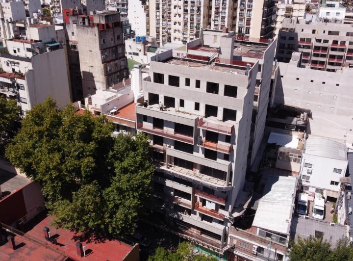 Desarrollo vertical · Green Line - Sarmiento 4242