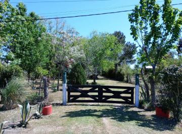 Terreno , Gualeguaychú · Lote de 2000 M² en Venta Sobre Camino del Ñandubaysal - Gualeguaychu, Entre Rios
