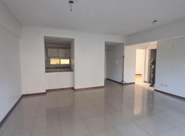 Departamento · 62m² · 3 Ambientes · 1 Cochera · Excelente 3 Ambientes con Cochera a 100 m Estacion de Tren
