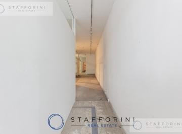 Local comercial · 374m² · 10 Ambientes · Local con Oficina - Dos Plantas en Chacarita 374 m² Totales con 3 Baños Alquiler
