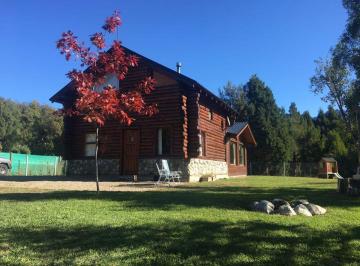 Casa · 109m² · 3 Ambientes · Venta Casa Bariloche Vistas Cerros Terreno Plano