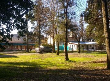 Quinta vacacional · 1100m² · 20 Ambientes · 20 Cocheras · Venta Hosteria en Funcionamiento 20 Habitaciones Lote 4800 m² Loma Verde Escobar
