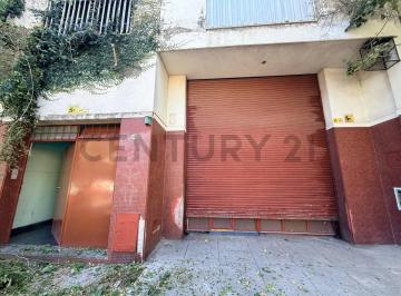 Bodega-Galpón · 320m² · Galpón en Alquiler con Gran Capacidad Operativa