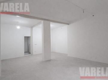 Local comercial · 85m² · Local en Alquiler Cuenca Al 2500 85 m con 2 Baños.