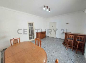 Departamento · 65m² · 3 Ambientes · Venta Departamento 3 Ambientes Lateral. Zona Chauvin