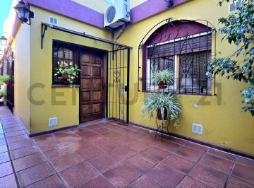 PH · 170m² · 4 Ambientes · Oportunidad | Venta PH con Quincho y Gran Fondo