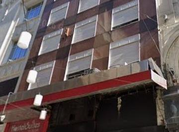 Hotel · 4500m² · 96 Dormitorios · Hotel Reciclado Impecable! 95 Habitaciones. Restaurante o Sum. Florida 300