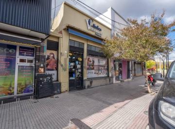 Local comercial · 138m² · 8 Ambientes · Local Comercial en Venta en Ensenada