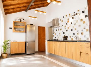 Casa · 115m² · 6 Ambientes · 3 Cocheras · Casa en Venta 6 Ambientes, Pileta en Barrio Los Ceibos, Zarate Gba Norte