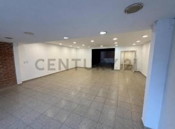 Local comercial · 375m² · Excelente Galpón en Alquiler Zona Pinos de Anchorena
