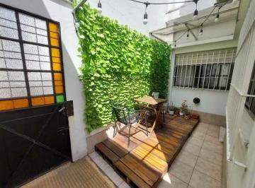 Casa de 6 ambientes, Quilmes · Hermosa Casa en Venta en Quilmes
