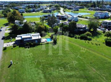 Terreno · 1400m² · Terreno Doble en Venta en Greenville Polo & Resort