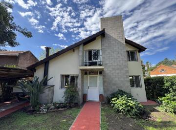 Casa · 130m² · 4 Ambientes · 2 Cocheras · Casa en Venta en Country El Jagüel – 4 Ambientes – Apta Crédito – Pilar