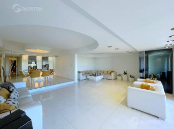 Departamento · 215m² · 5 Ambientes · 1 Cochera · Departamento en Parque Centenario