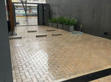Garage , Vicente López · Cochera de 11 m² en Venta Sobre Av Maipú 3220, La Lucila