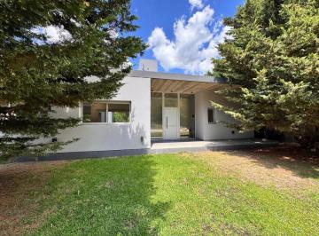 Casa de 3 ambientes, Costa del Este · Casa en Venta en Costa del Este