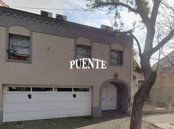 Casa · 372m² · 6 Ambientes · 3 Cocheras · Casa en Banfield Oeste
