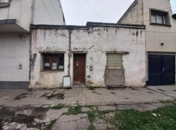 Casa · 286m² · 7 Ambientes · Casa en Venta - Zona Parque Avellaneda