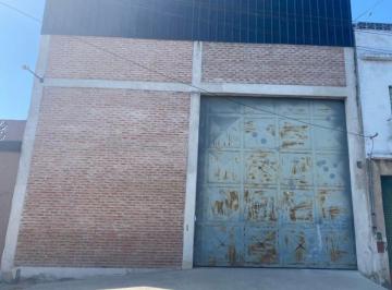 Bodega-Galpón , Lanús · Galpón 400 m² Cub Zona Industrial Excelente Estado