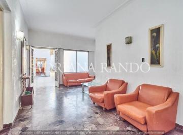 Casa de 4 ambientes, Villa General Mitre · Casa de 4 Ambientes Sobre Lote de 8.66 X 33.60 - con Garage – Patio y Terraza