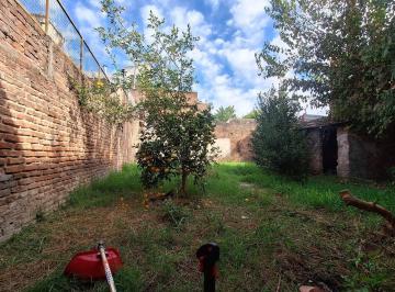 Terreno · 320m² · Oportunidad Amplio Lote en Caseros - Ideal Inversor