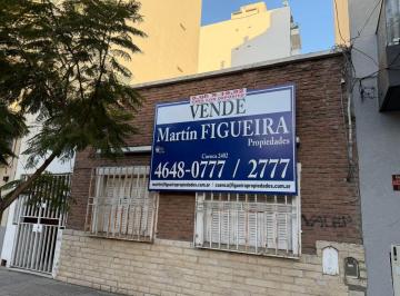 Casa de 2 ambientes, Monte Castro · Oportunidad Única: Casa Mas Galpón en El Mismo Lote
