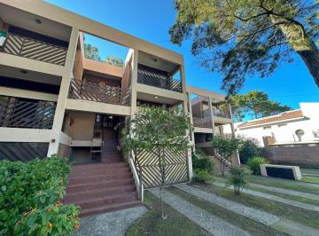 Departamento · 52m² · 3 Ambientes · 1 Cochera · Departamento en Venta Pinamar 3 Ambientes con Cochera