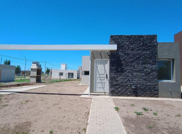 Casa · 78m² · 5 Ambientes · 1 Cochera