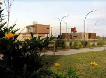 Foto · Lote Esquina 360 m² Comarca de Allende Escritura